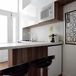 Luxury By Hi5 - Broadway Apartament Budapesta